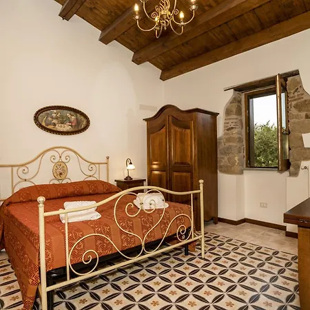 Arcaloro Resort Sant'Angelo di Brolo Exterior photo