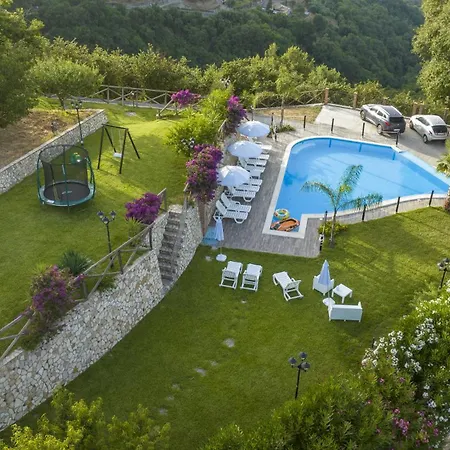 Arcaloro Resort Sant'Angelo di Brolo Exterior photo