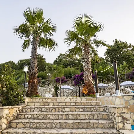 Arcaloro Resort Sant'Angelo di Brolo Exterior photo