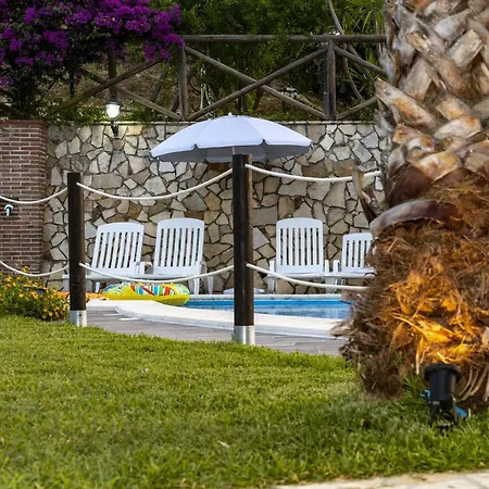 Arcaloro Resort Sant'Angelo di Brolo Exterior photo